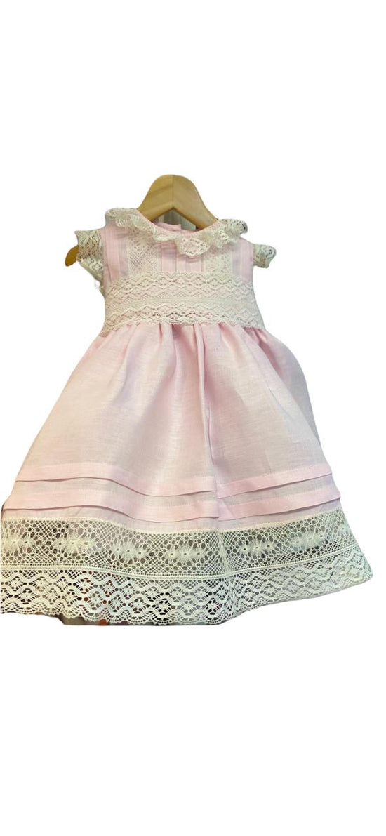 Vestido rosado con crema